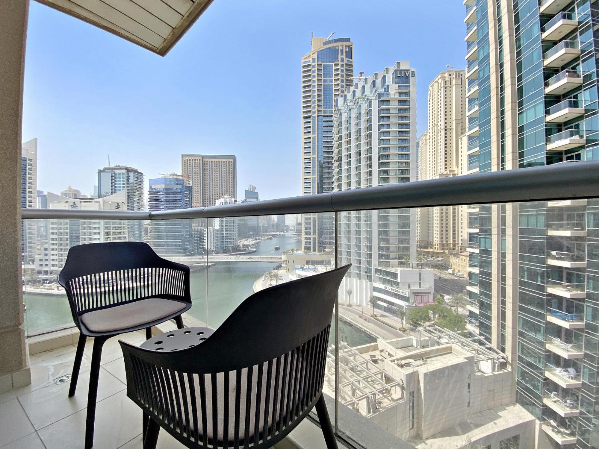 Vayk Apartment