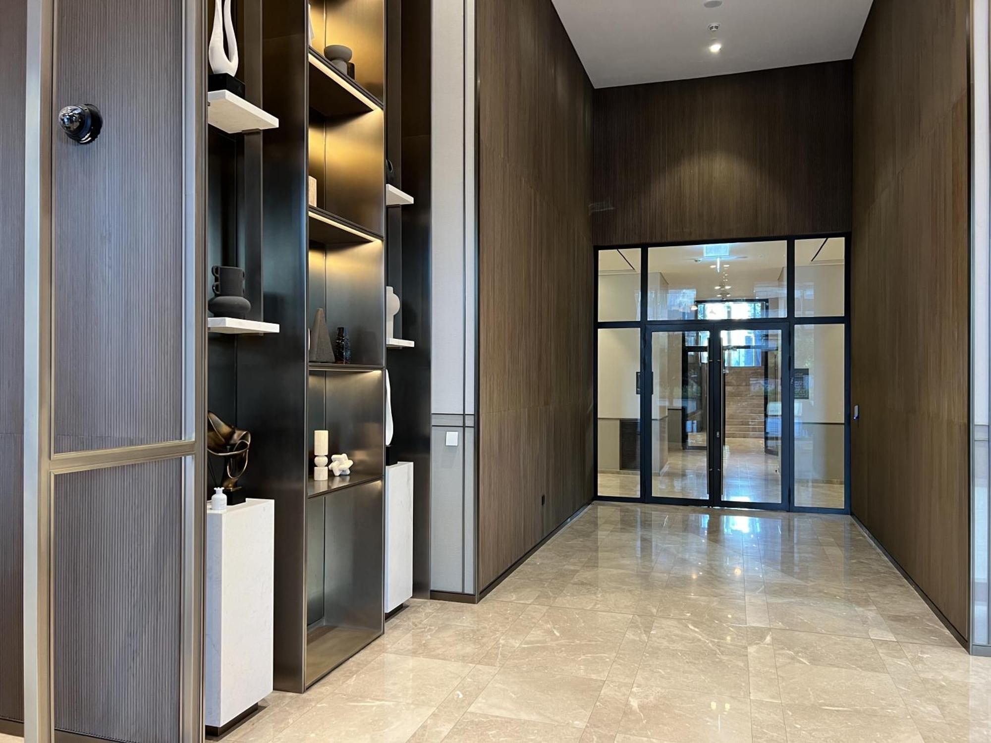 Downtown Luxury - Full Burj Khalifa & Fountain Views - 5 Minutes Walk To Mall Apartment *