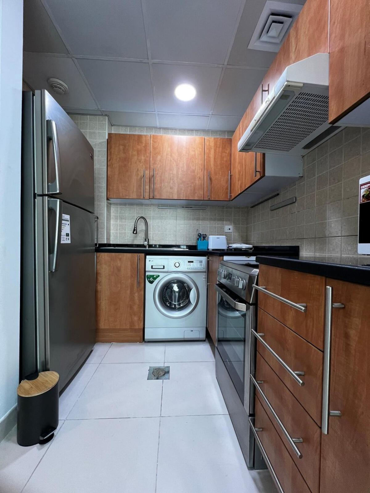 Apartment Stunning 2br Marina View Close To Jbr Dubai
