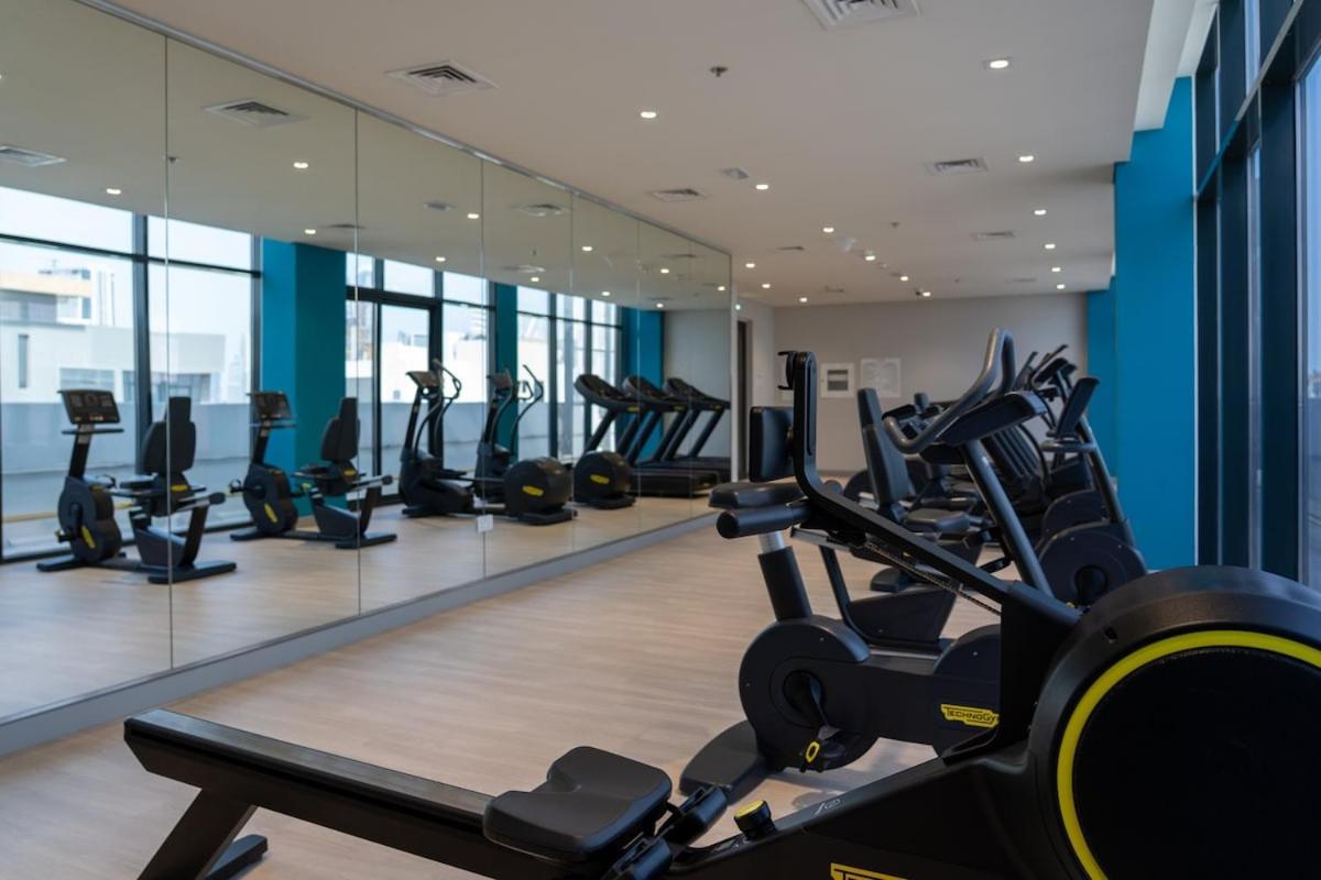 Apartment 1br In Azizi Riviera 43 By In Homes - Near Business Bay - Pool - Gym - Parking *