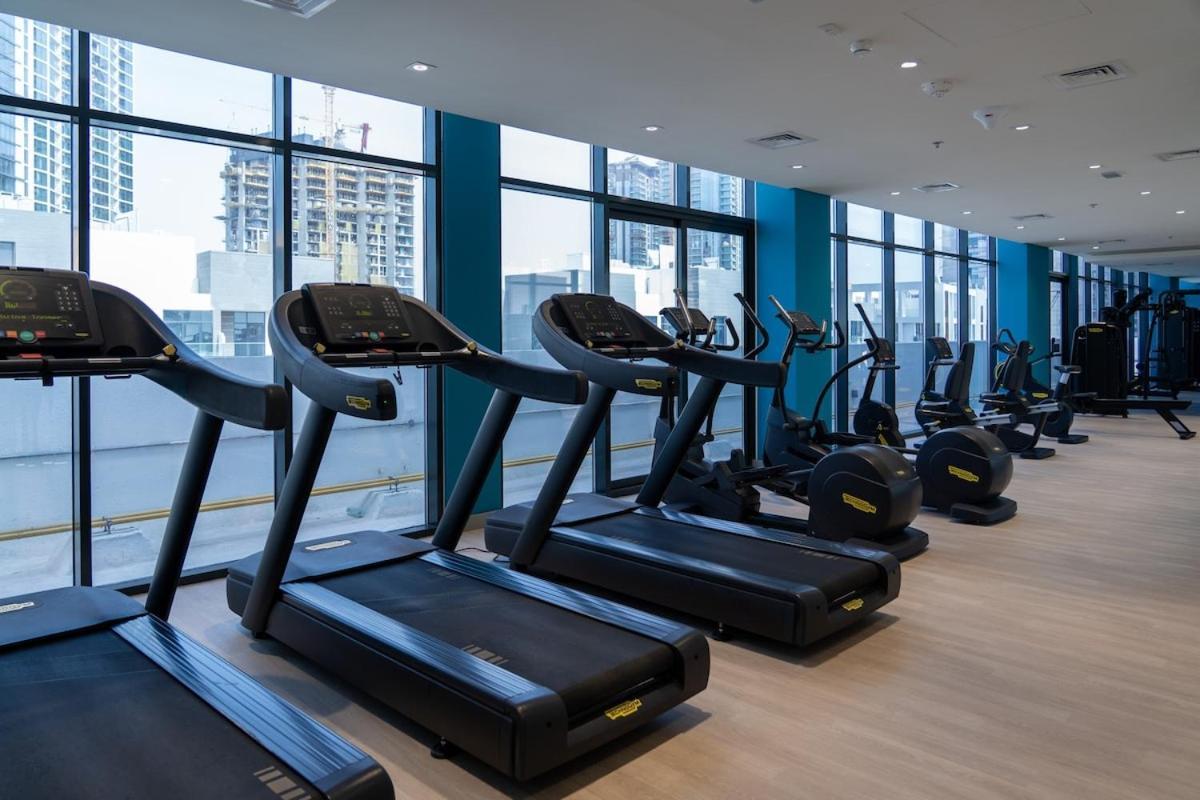 1br In Azizi Riviera 43 By In Homes - Near Business Bay - Pool - Gym - Parking Dubai