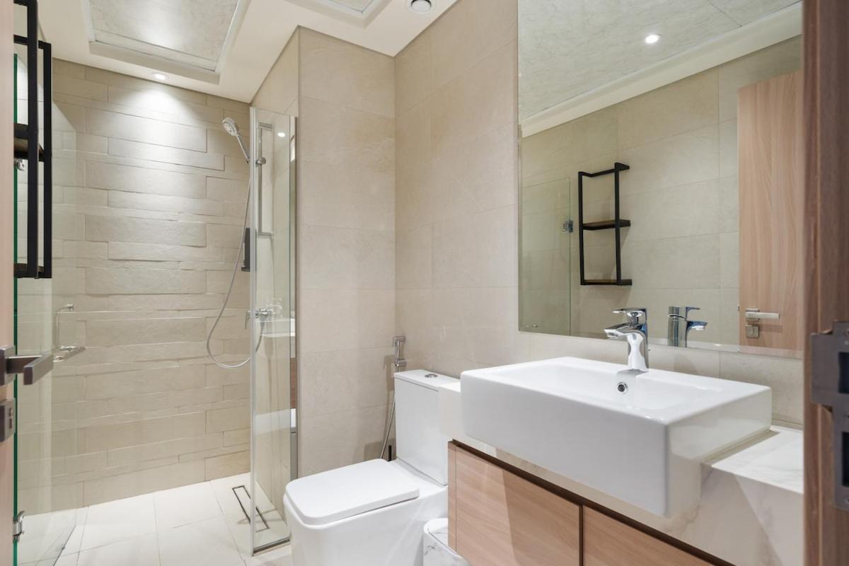 Apartment 1br In Azizi Riviera 43 By In Homes - Near Business Bay - Pool - Gym - Parking *