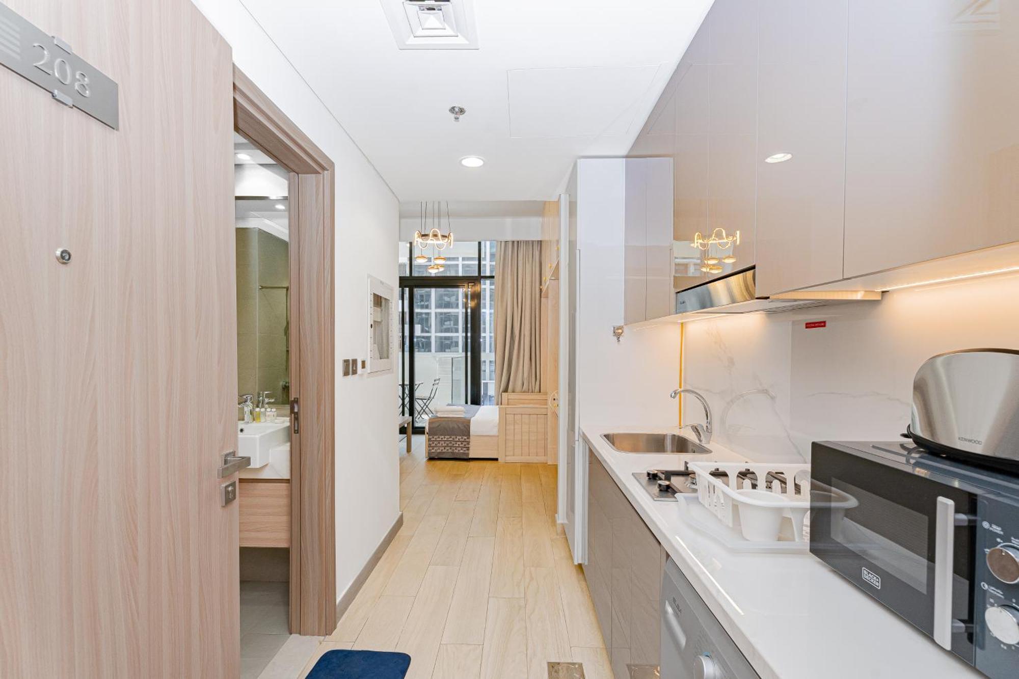 Escape24 - Chic Apartment, Azizi Riviera 19 Dubai