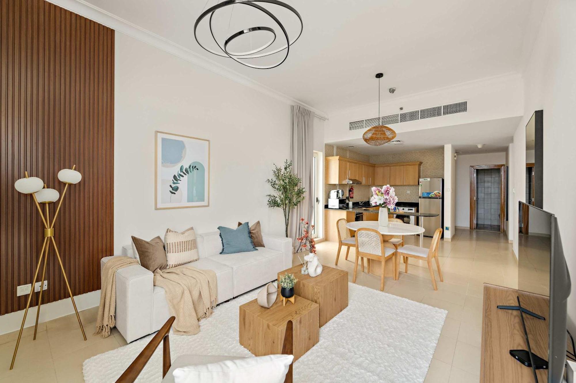 Silkhaus Homey 2br At Mayfair Tower In Business Bay Dubai