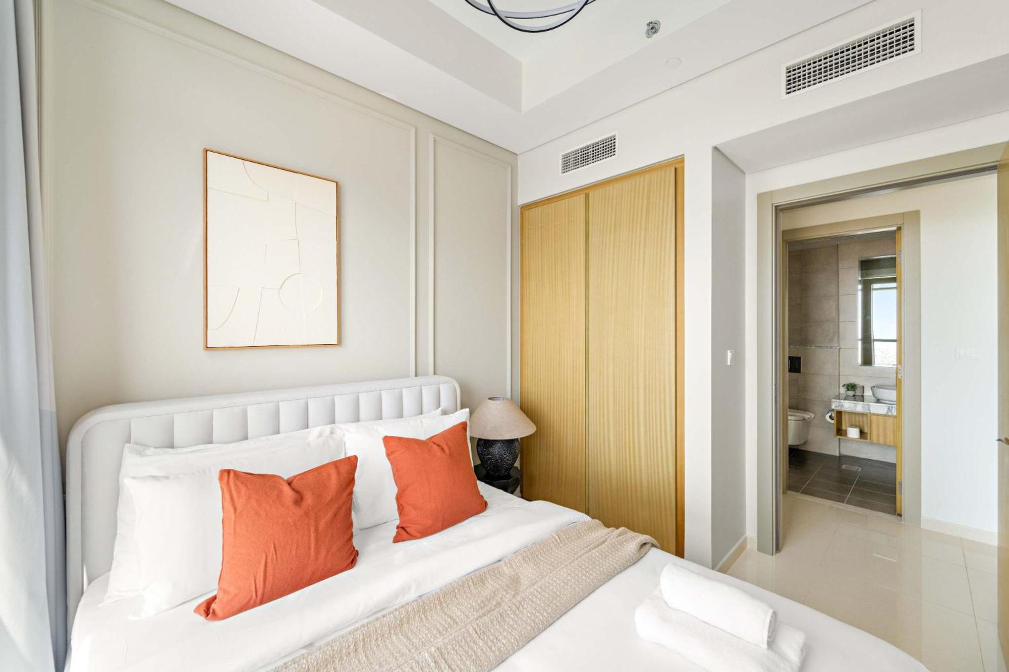 Apartment Silkhaus Spacious 2br In Aykon Near Safa Park Dubai
