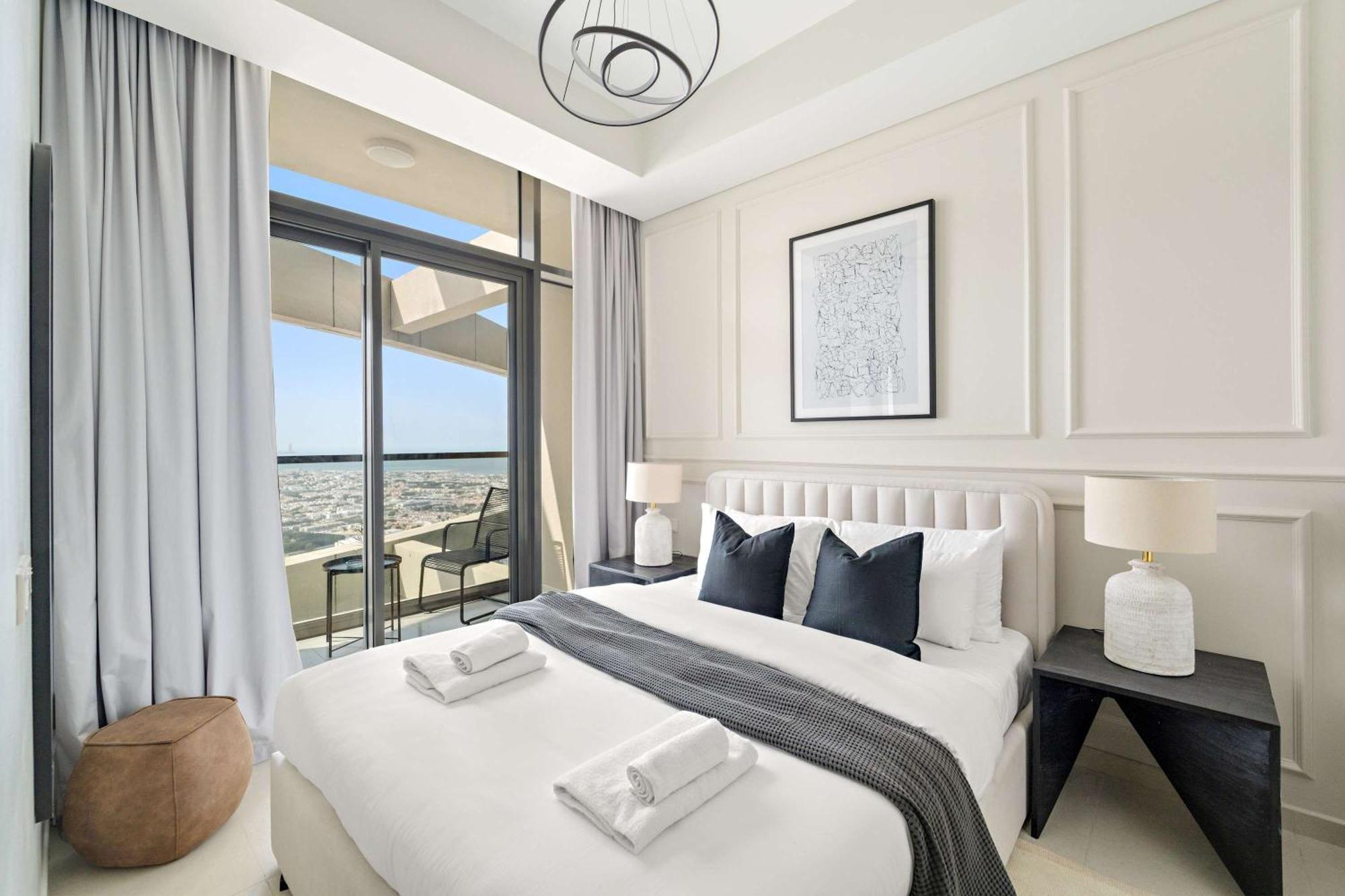 Apartment Silkhaus Spacious 2br In Aykon Near Safa Park Dubai