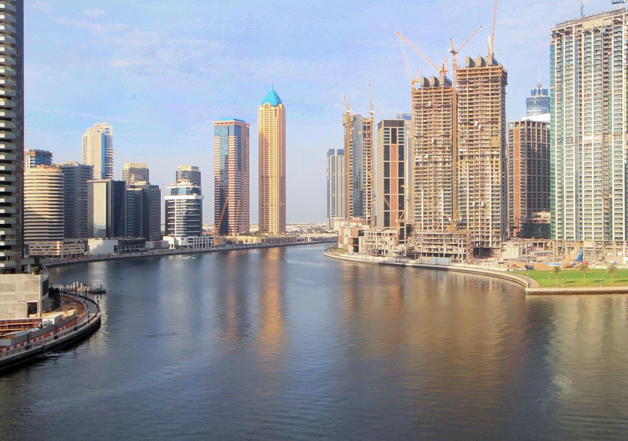 Modern Canal View With Balcony Damac Prive
