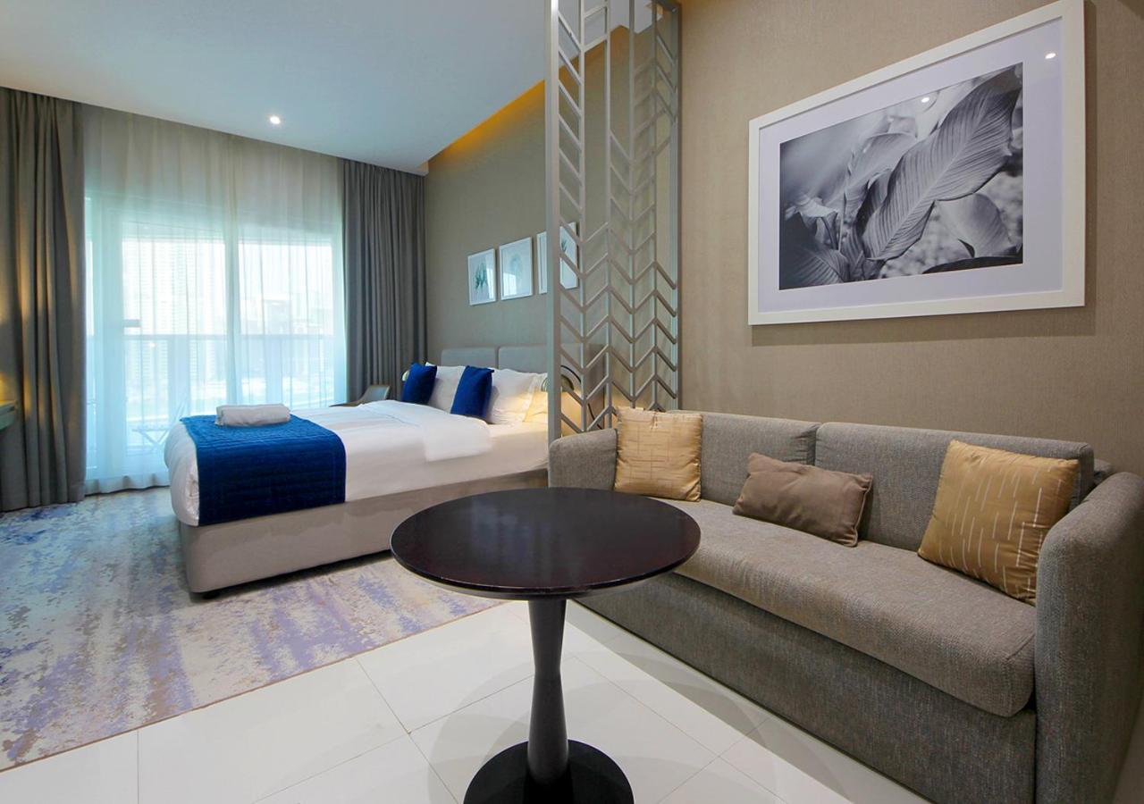 Apartment Modern Canal View With Balcony Damac Prive *