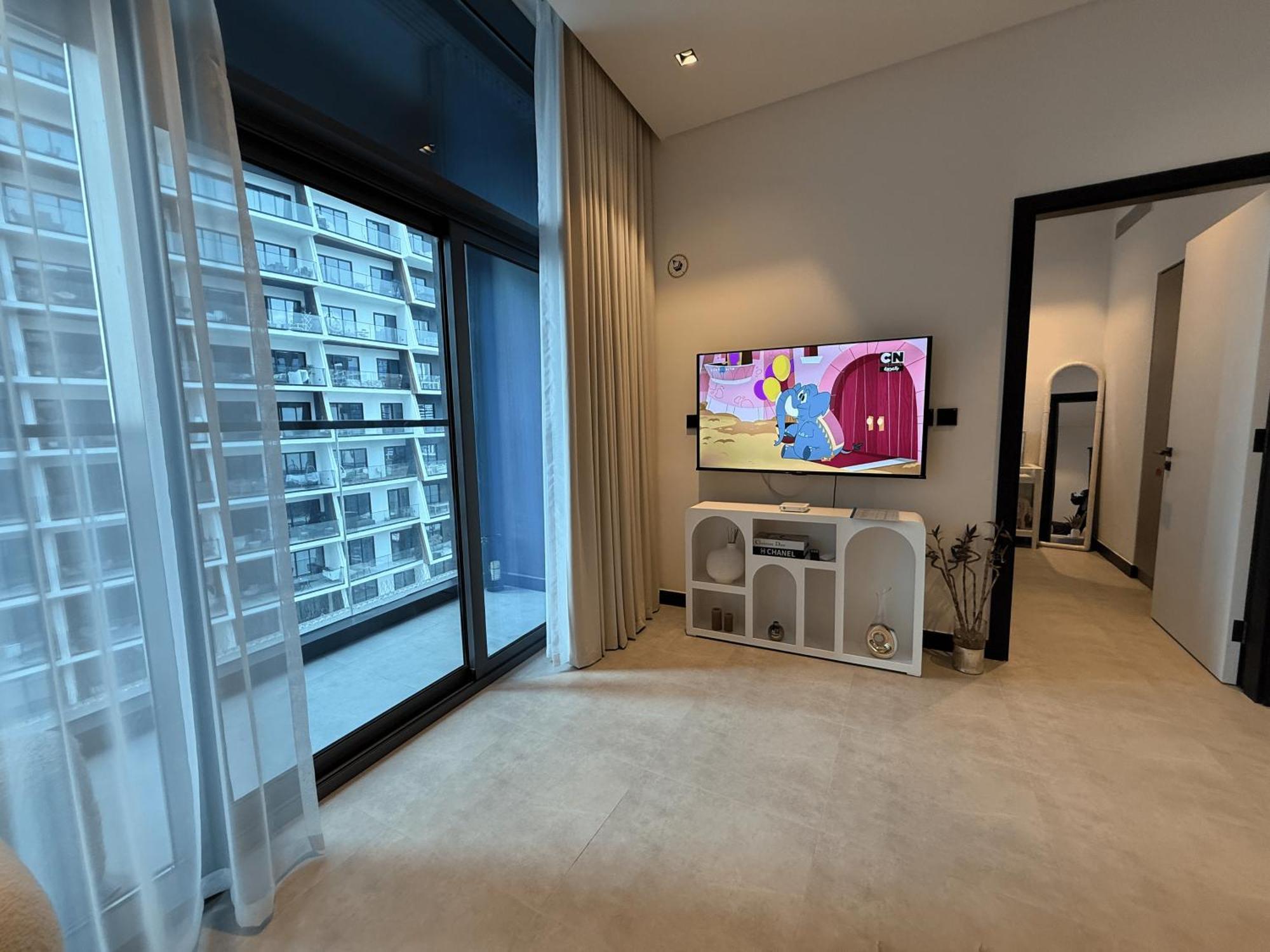Apartment New Near Downtown With Canal View