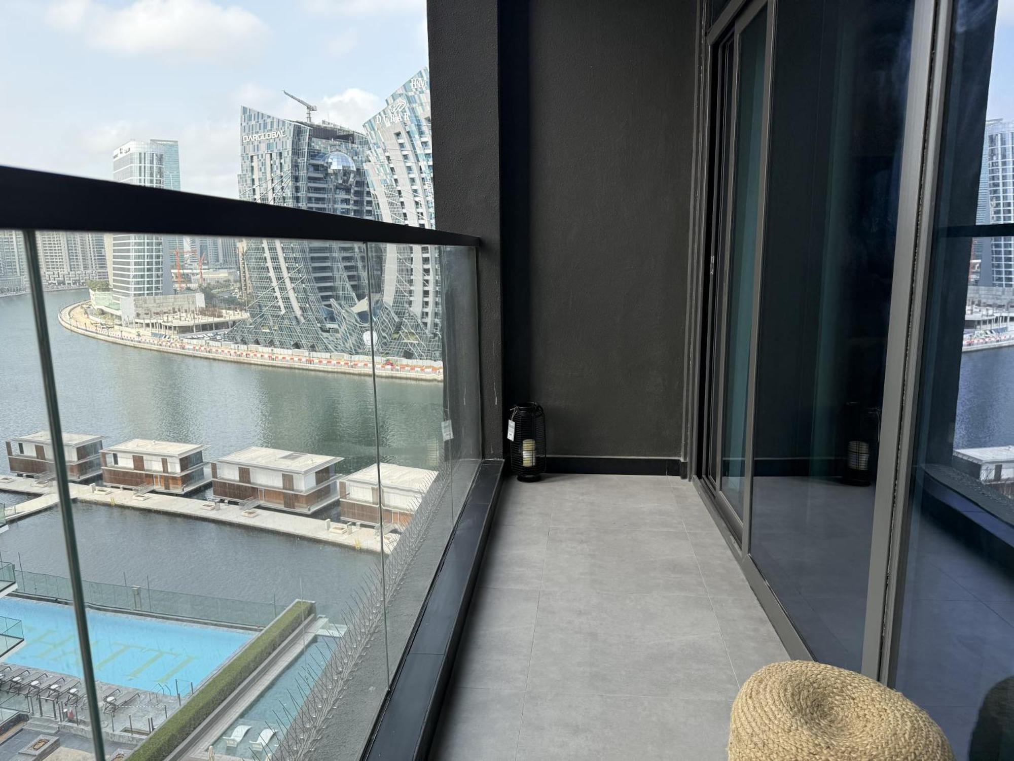New Near Downtown With Canal View Dubai