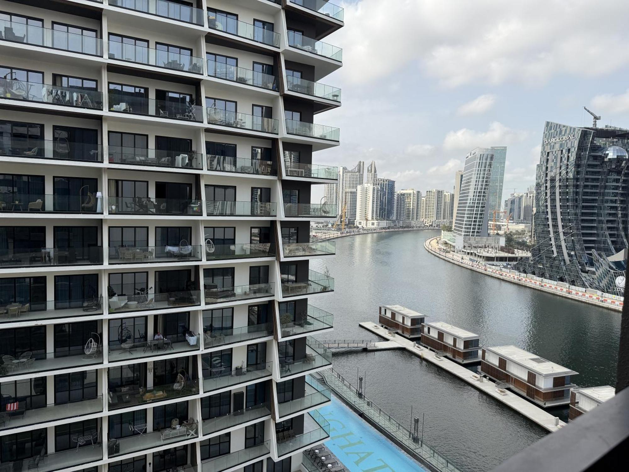 Apartment New Near Downtown With Canal View