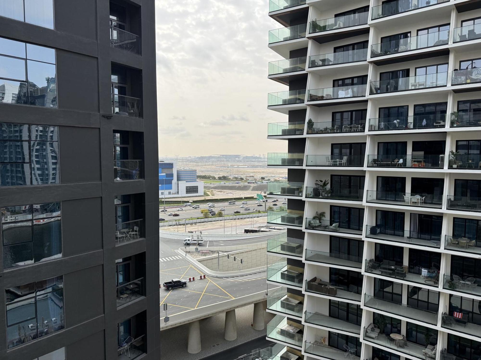 New Near Downtown With Canal View Apartment Dubai