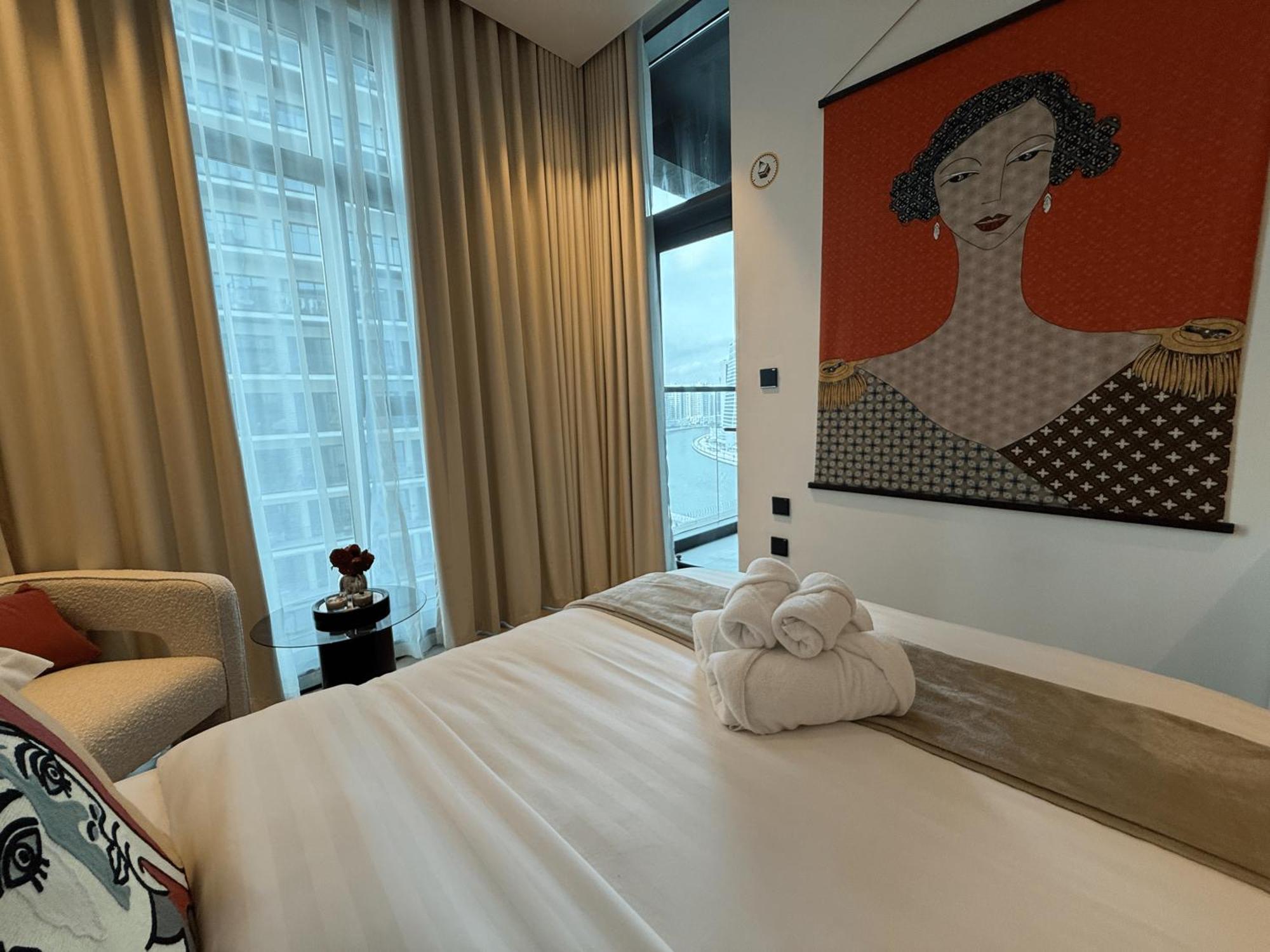 New Near Downtown With Canal View Dubai