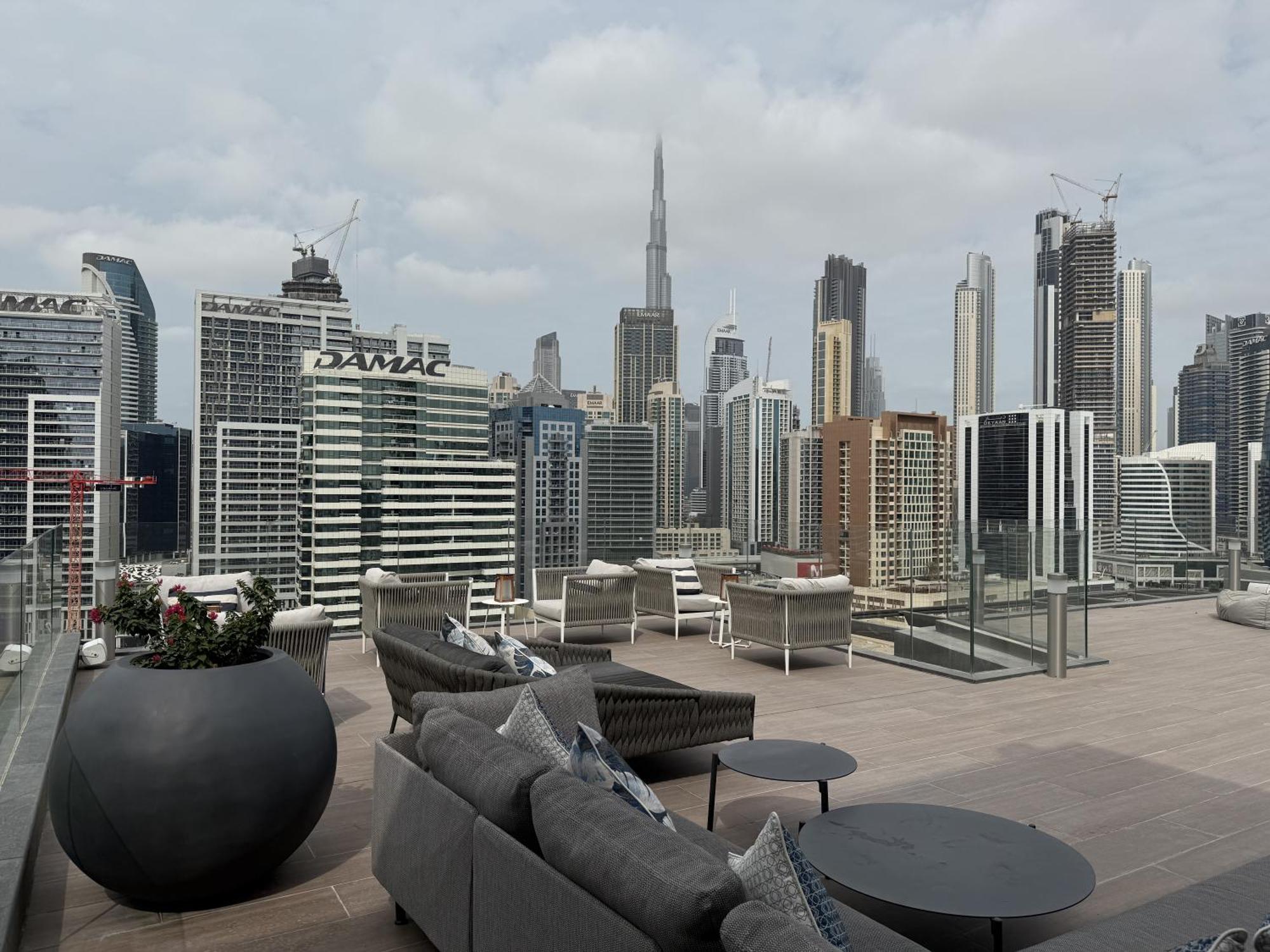 New Near Downtown With Canal View Apartment Dubai