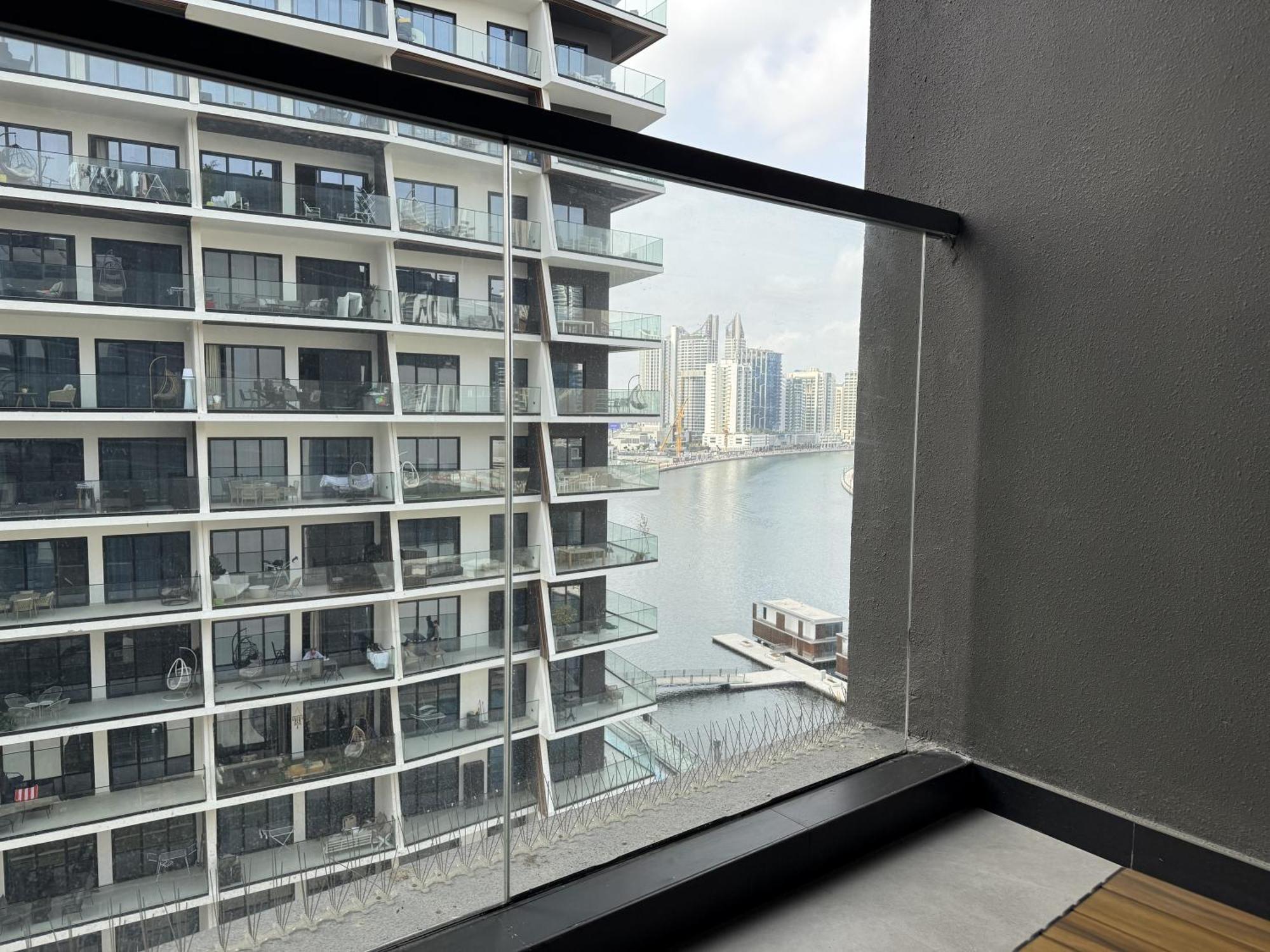 New Near Downtown With Canal View