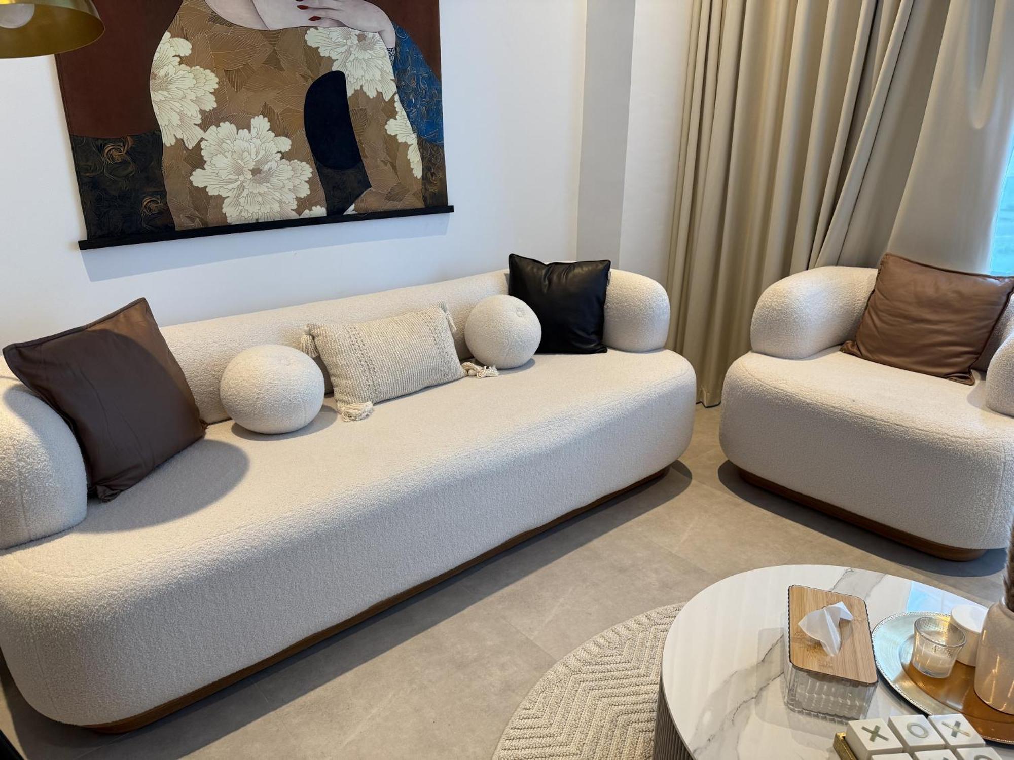 Apartment New Near Downtown With Canal View