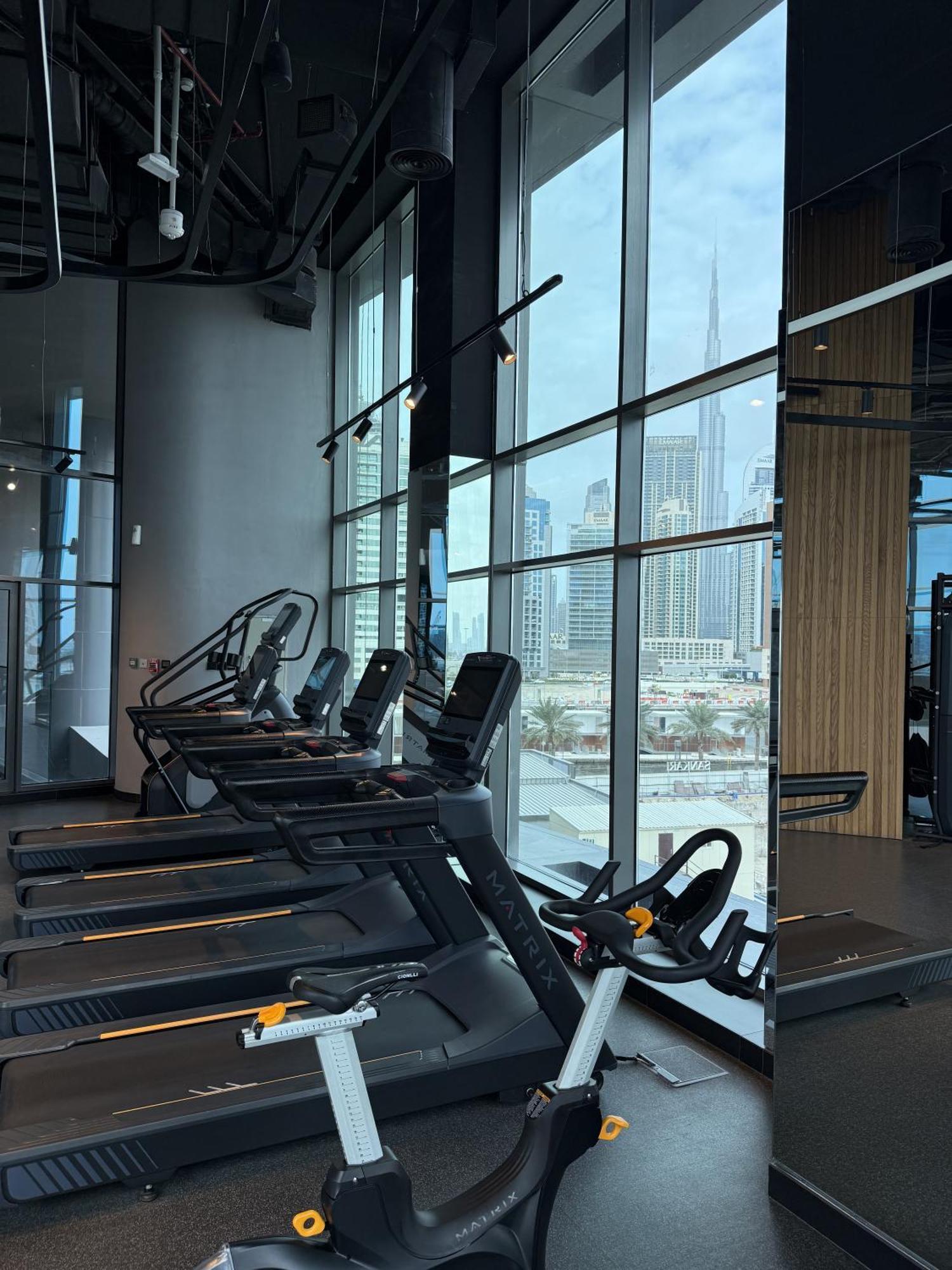 New Near Downtown With Canal View *