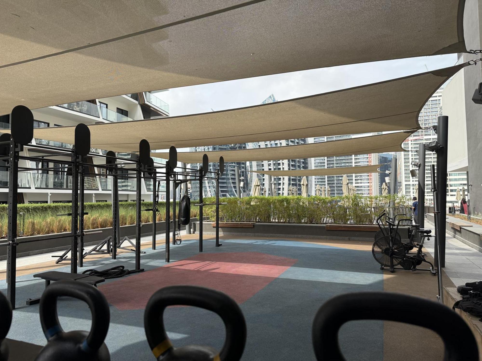 Apartment New Near Downtown With Canal View Dubai