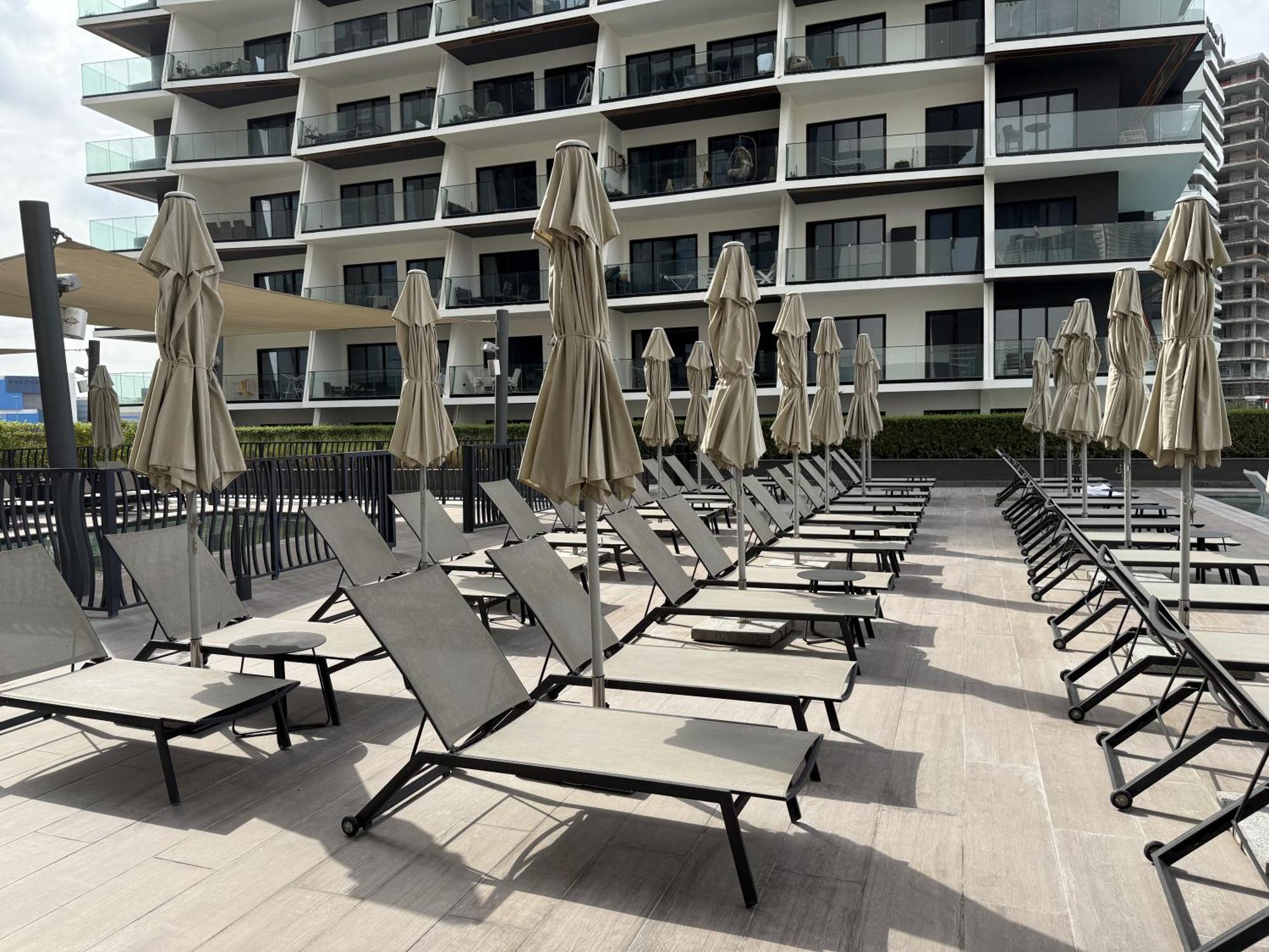 New Near Downtown With Canal View