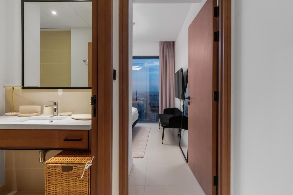 The Ultimate Luxury - Eye & Marina Views * Dubai