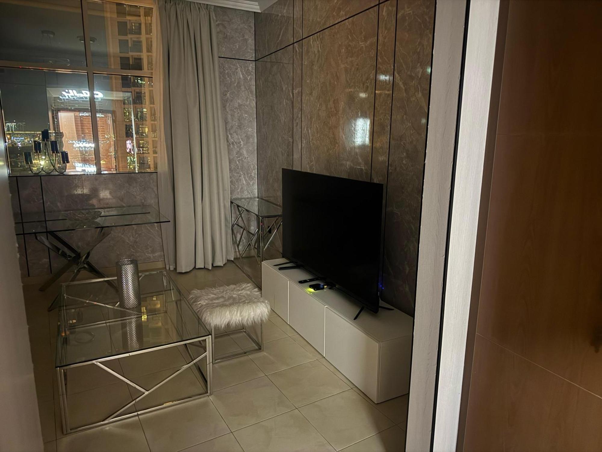 5 Min To Mall Downtown Inn Dubai