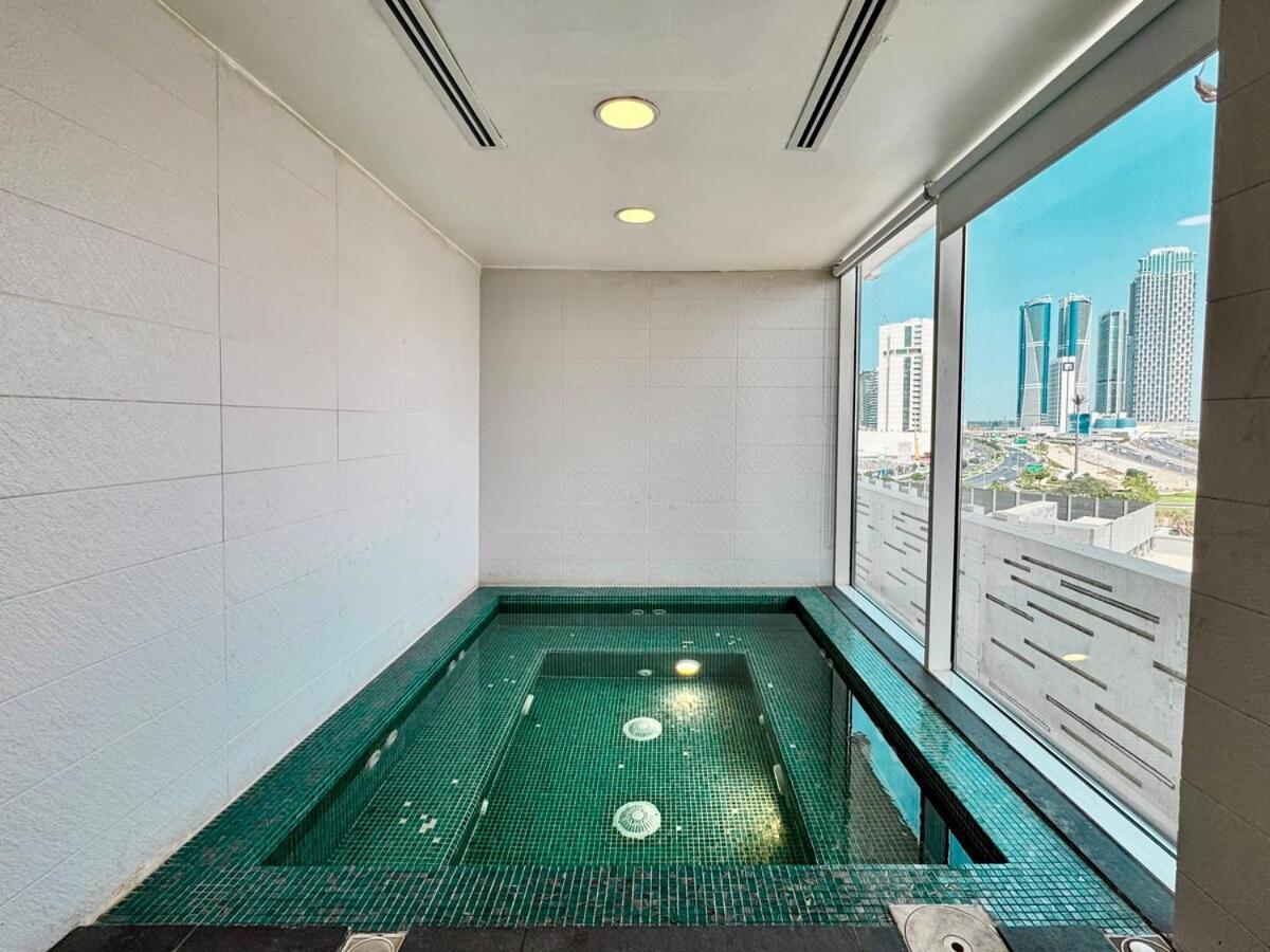 Homes 2 Retreat - Modern Retreat In The Heart Of Business Bay *