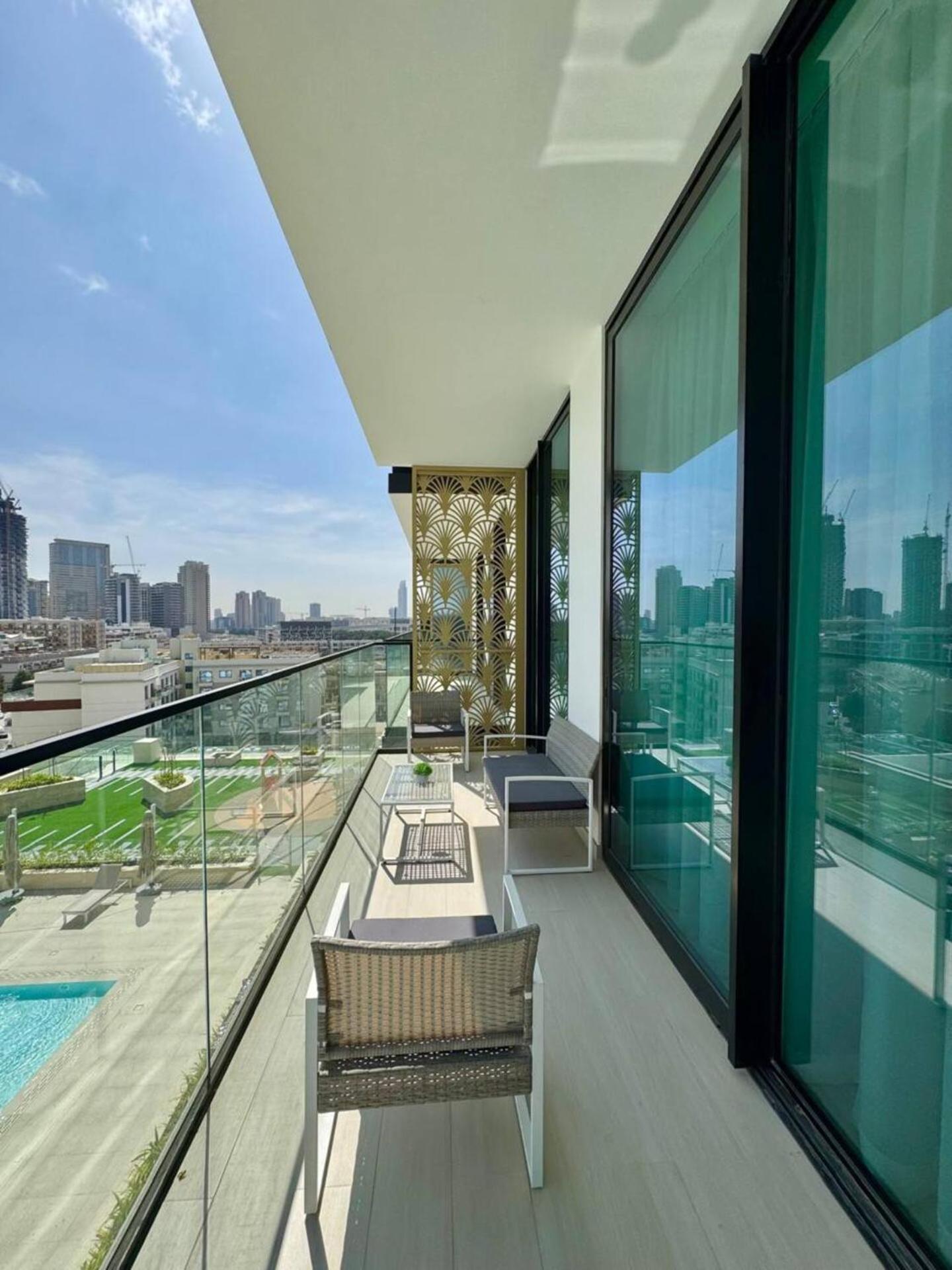 Apartment Cozy Pool View 2br In Jvc Dubai