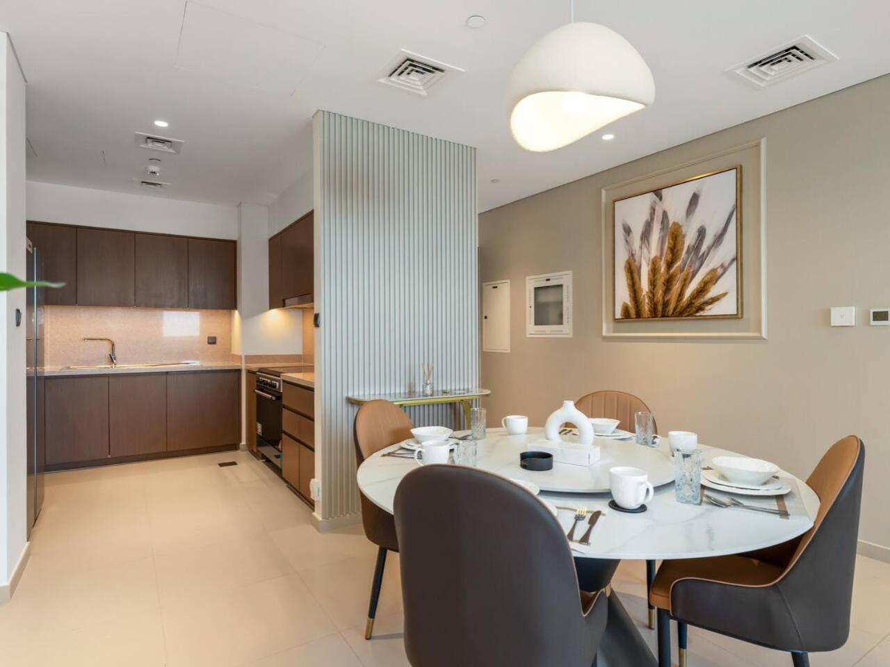 The Burj View Penthouse Apartment *