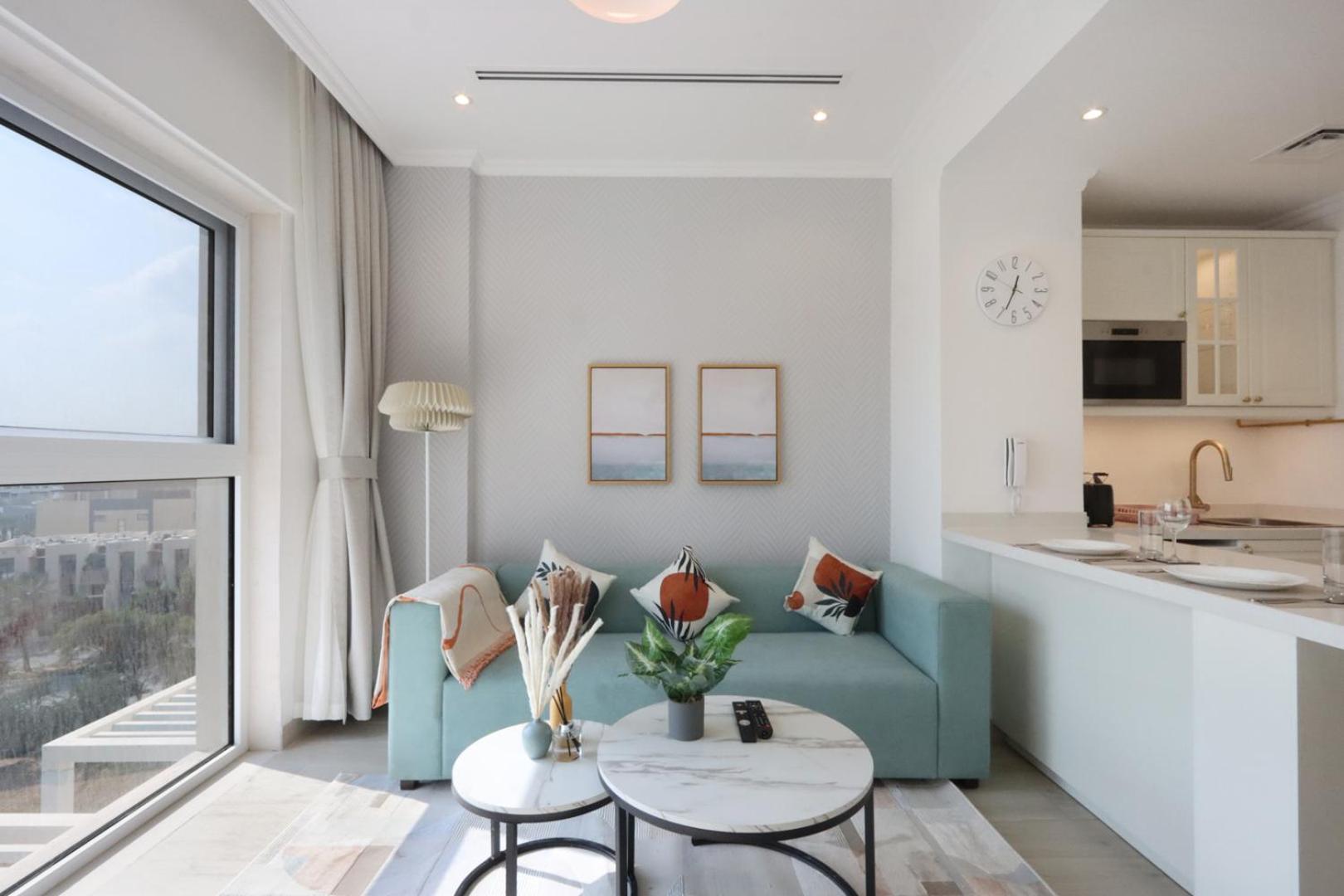 Livbnb-modern Living 1b In Jvc * Dubai