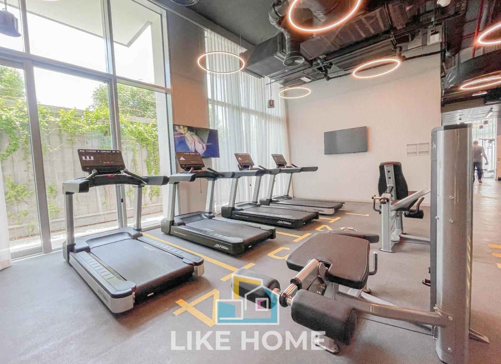 Like - 2904 Premium 2-bhk With Partial Creek View And Community View * Dubai