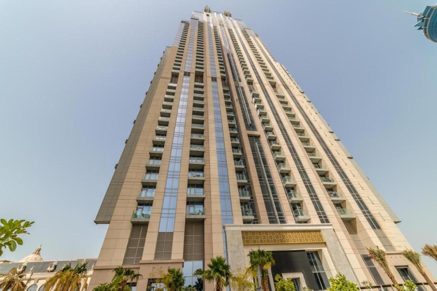 Blueground Noora Elevator Pool Balcony Dxb-828