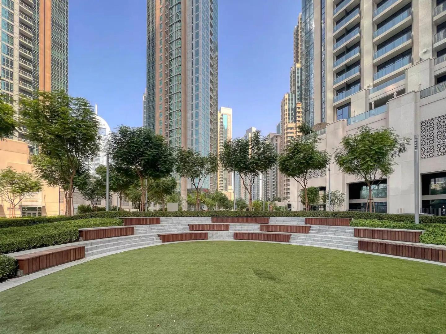 Manzil - Stylish 2br In Downtown, Walking Distance To Burj Khalifa & Mall *