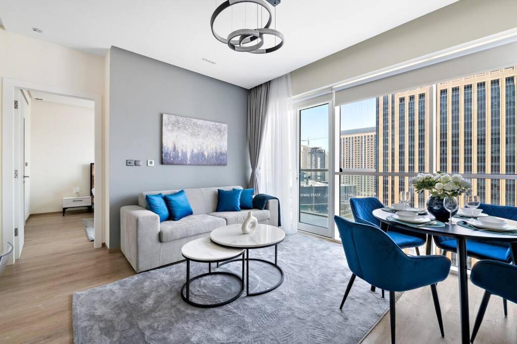 Apartment Modern Style 1 Bedroom Near Marina Mall And Metro *