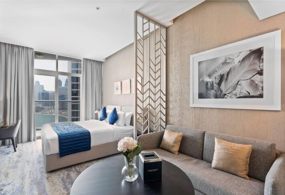 Phineek Homes Luxury With Canal View Damac Maison Prive Business Bay
