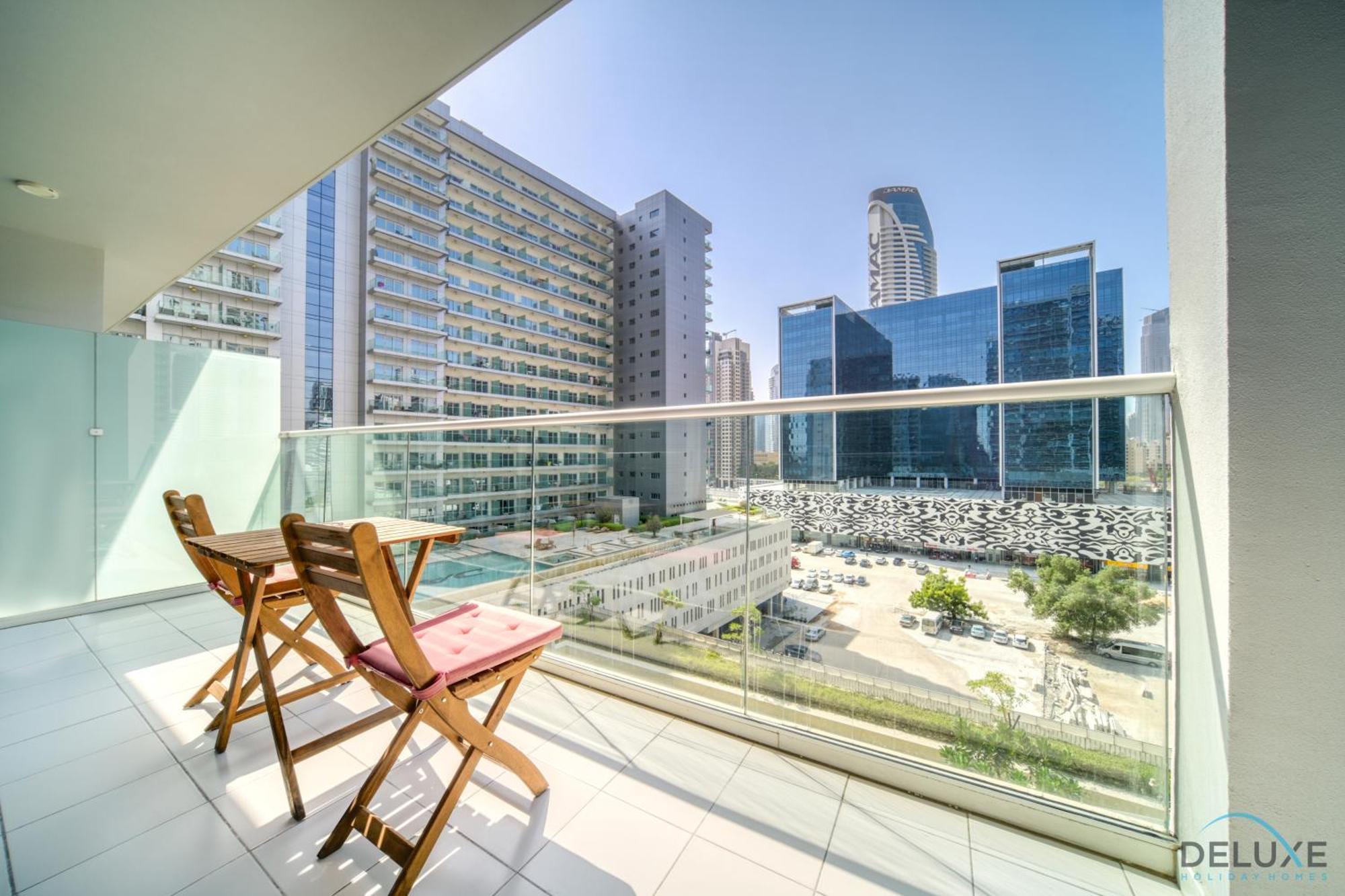 Contemporary 1br At Vera Tower Business Bay By Deluxe Homes Apartment Dubai