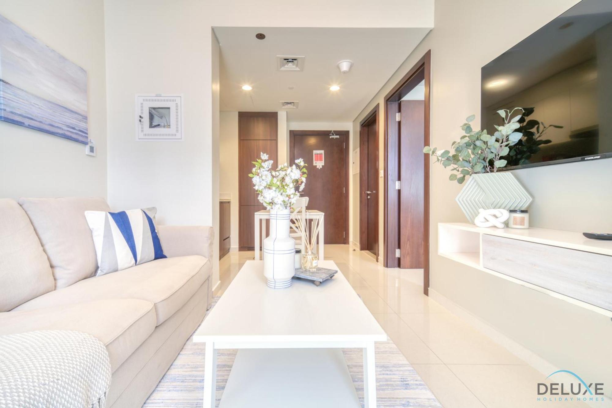 Contemporary 1br At Vera Tower Business Bay By Deluxe Homes *