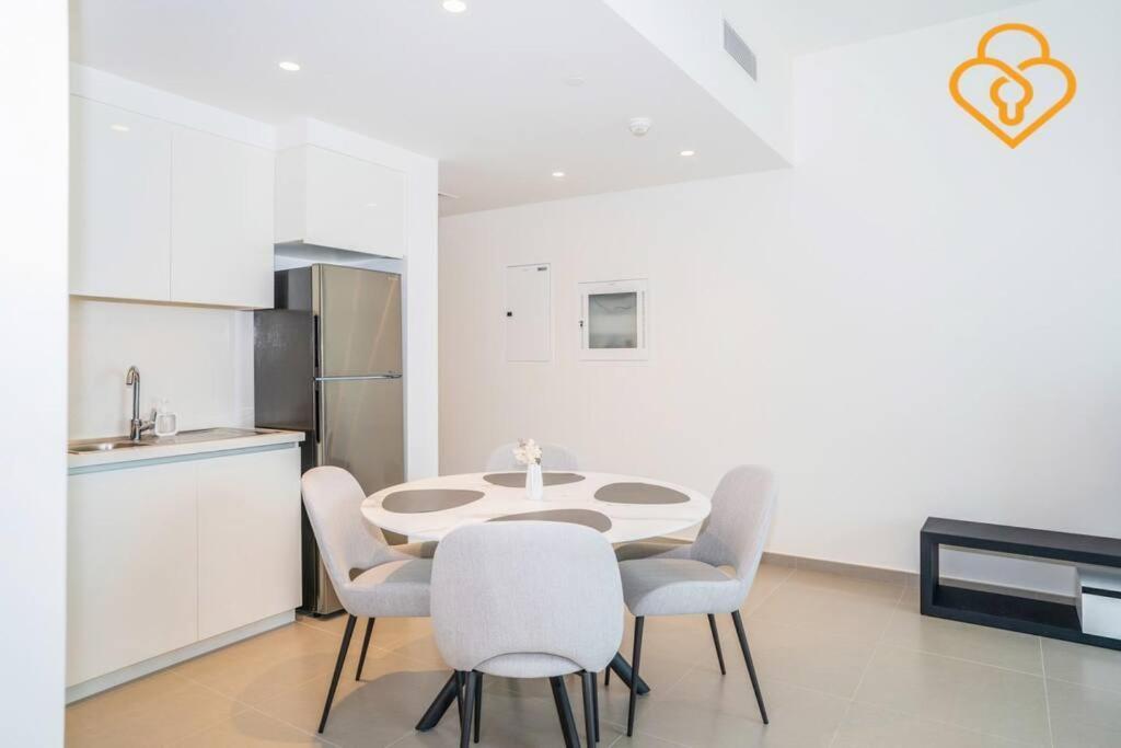 Keysplease 1br Downtown Views, Downtown Apartment Dubai