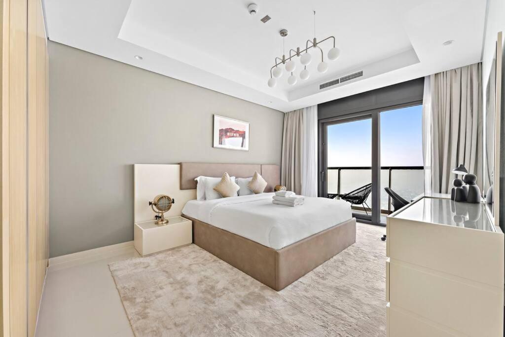 Stonetree - Luxurious 2 Bedroom With Stunning View Apartment *