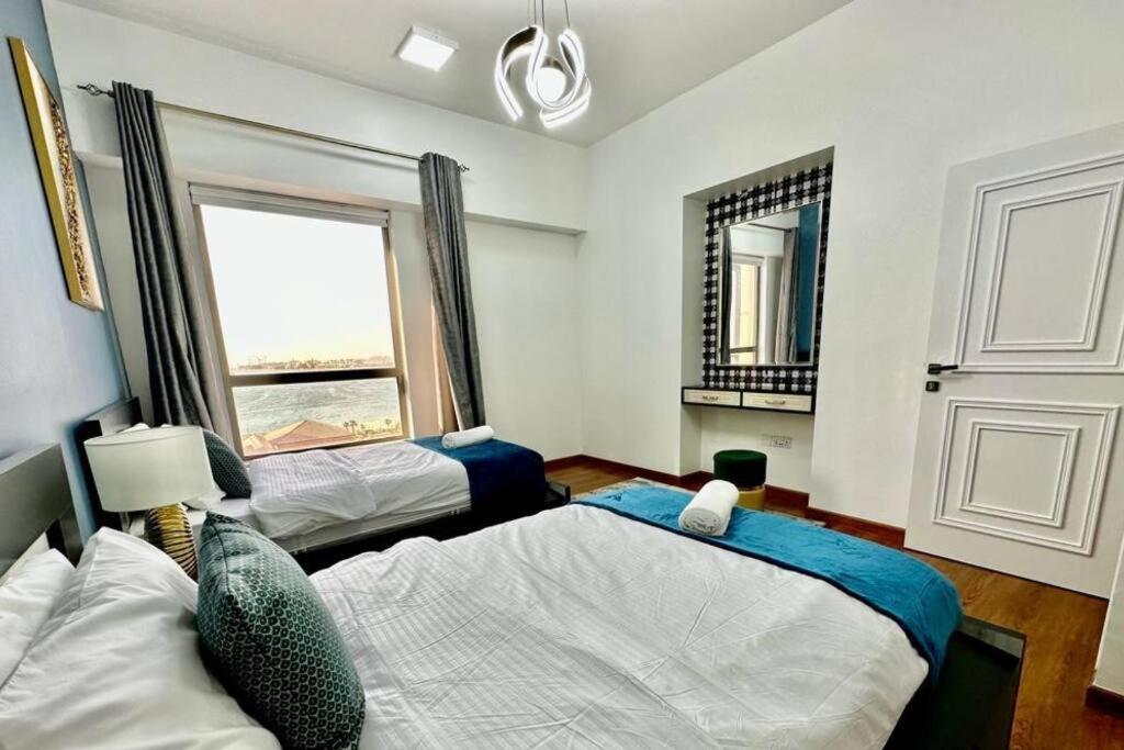 Apartment 3br Luxury Sea View Dubai