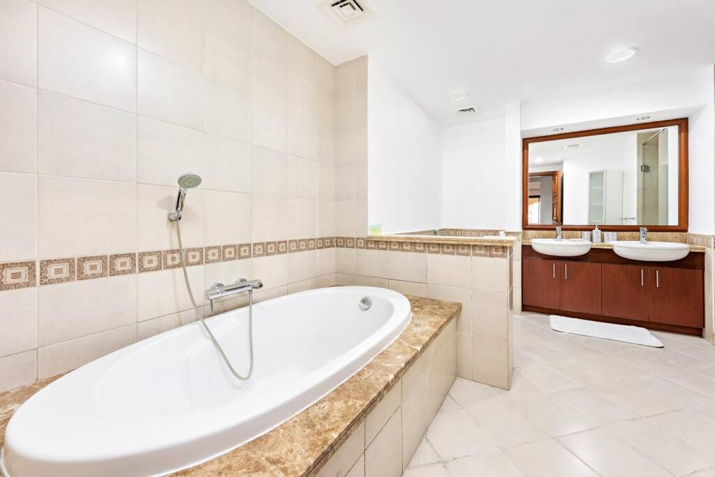 Stonetree - 1br With Access Fairmont In Palm Jumeirah * Dubai