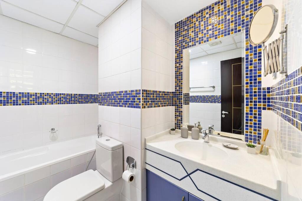 Stonetree - Indigo Tower 1br - Panoramic View Apartment Dubai