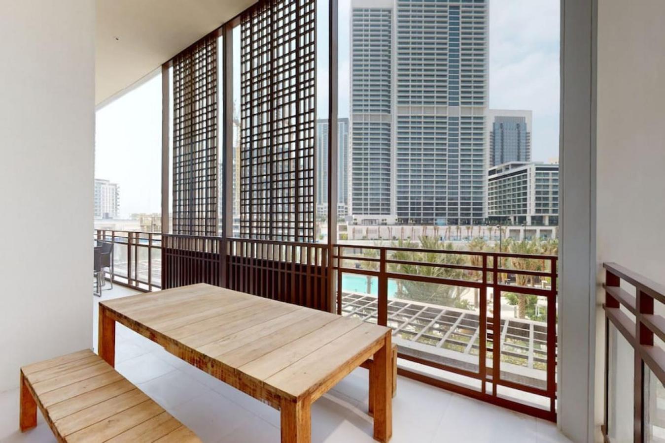 Sunset At Creek - Exquisite Two Bedroom