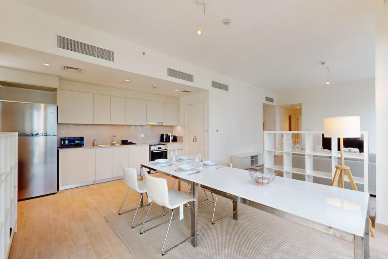Sunset At Creek - Exquisite Two Bedroom Apartment