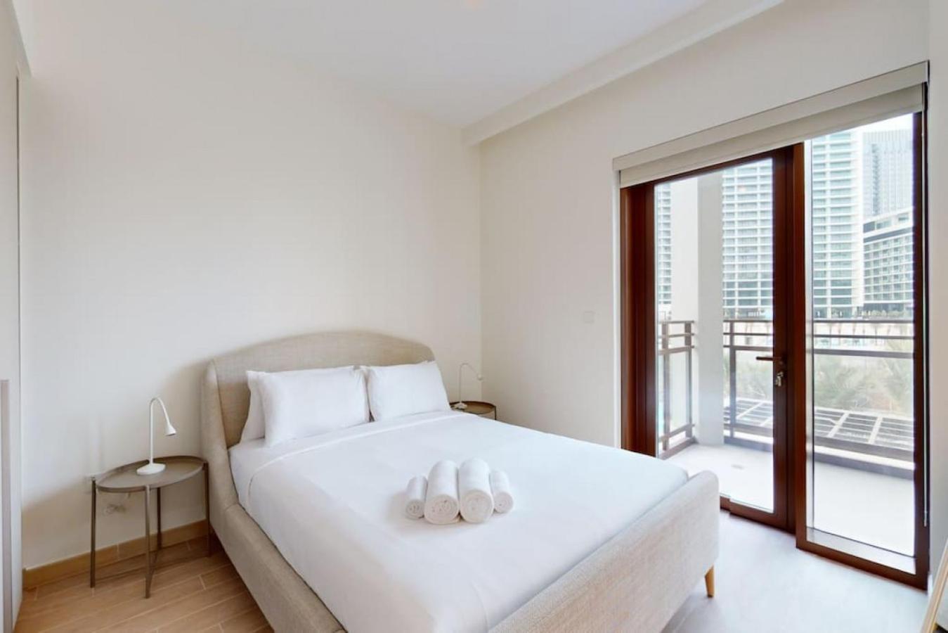 Apartment Sunset At Creek - Exquisite Two Bedroom Dubai
