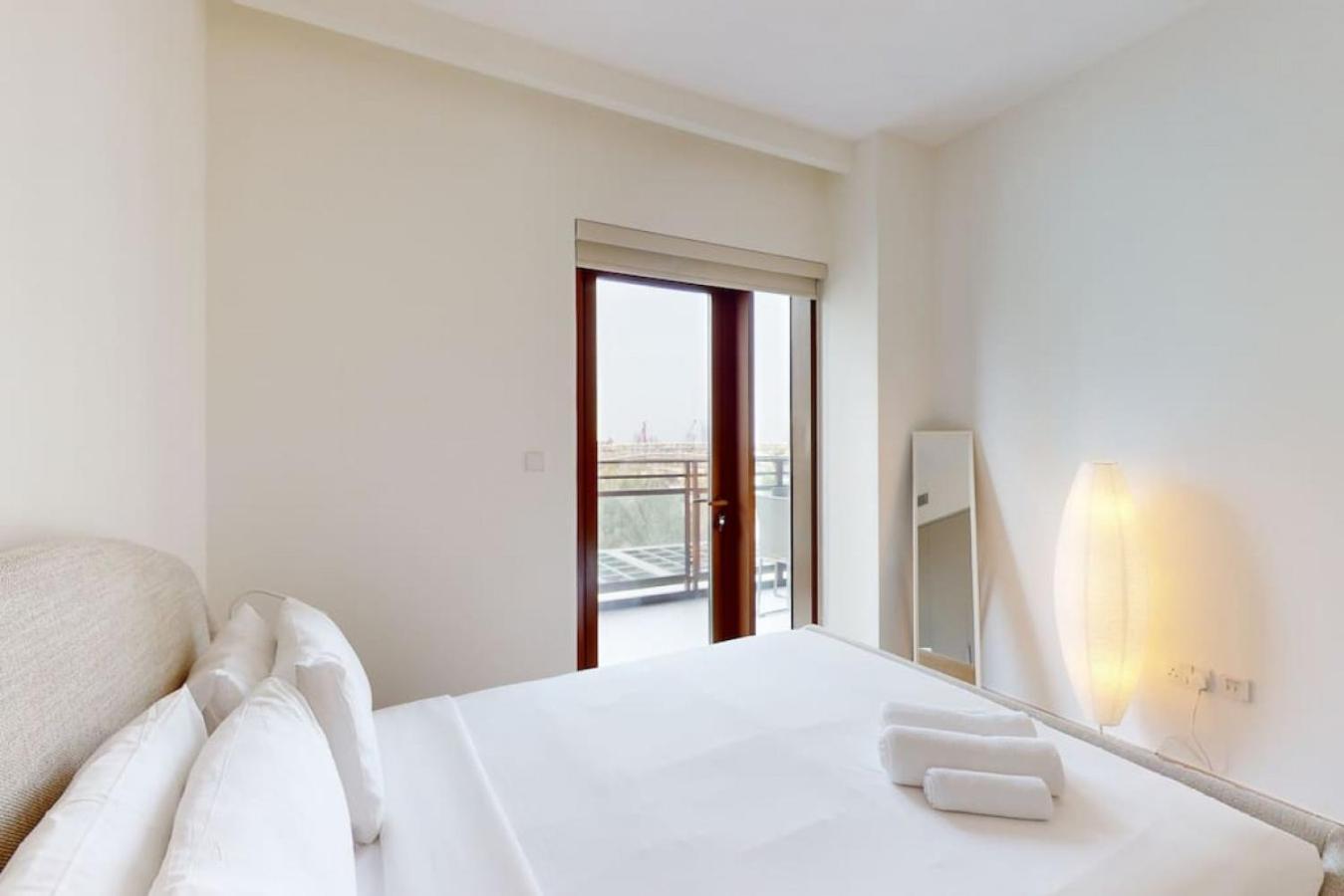 Sunset At Creek - Exquisite Two Bedroom Dubai