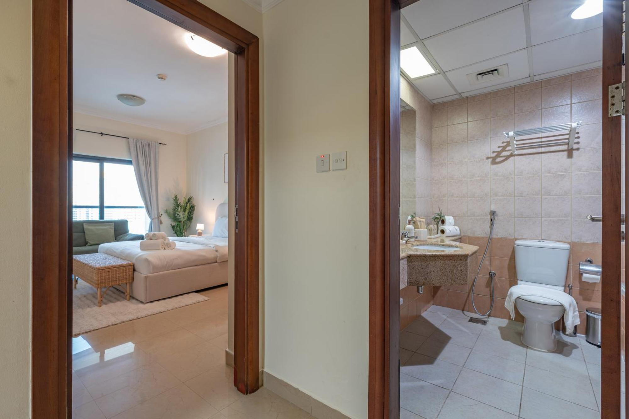 Apartment Perfect - 1bedroom With Full Marina View