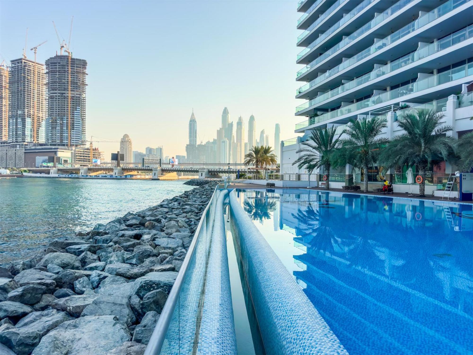 Apartment Azure Residences A Beachfront Getaway On Palm Jumeirah