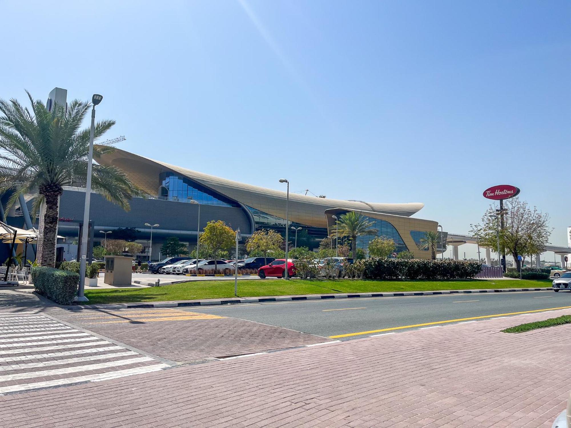 Apartment Modern Renovated Building 197 - 5 Min Walking From Metro And Pavilions Dubai