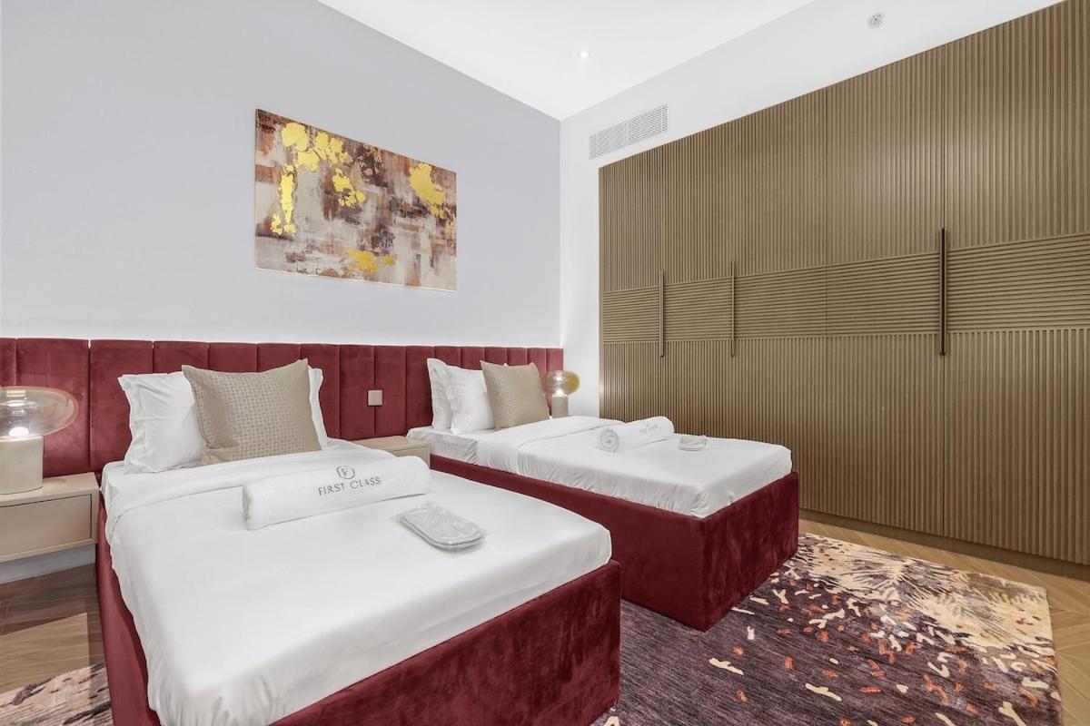 Apartment First Class 3br Burj Khalifa & Fountain View *