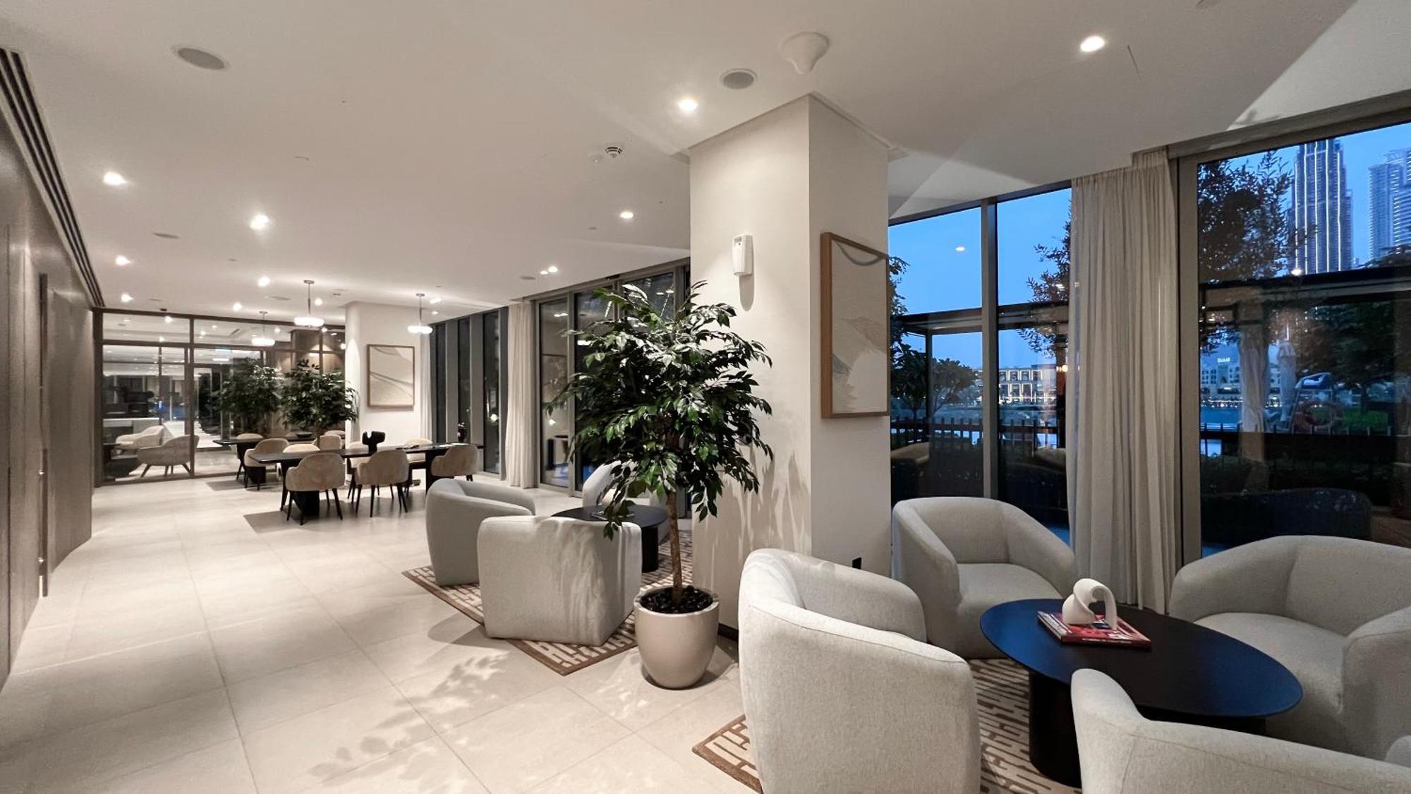 Luxury Burj And Fountain View 5 Min To Mall Apartment *